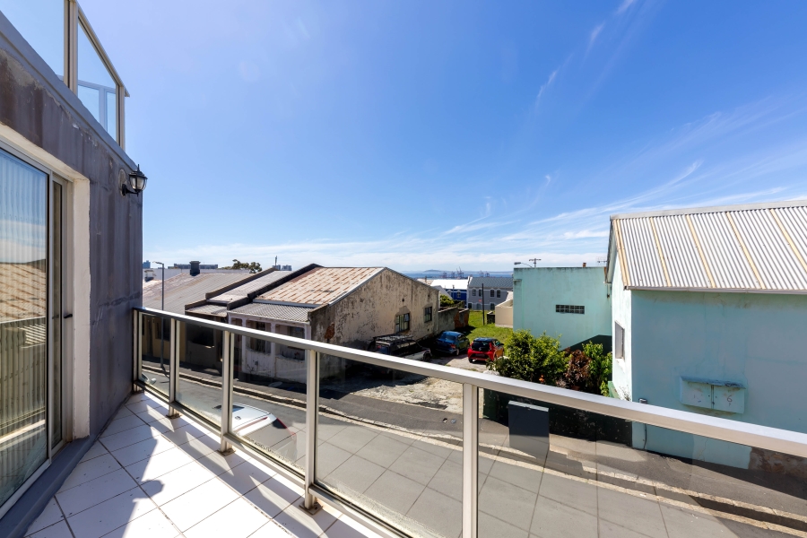 6 Bedroom Property for Sale in Walmer Estate Western Cape